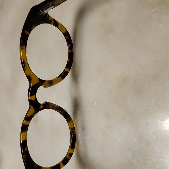 Prescription  frame - Picture 3 of 4